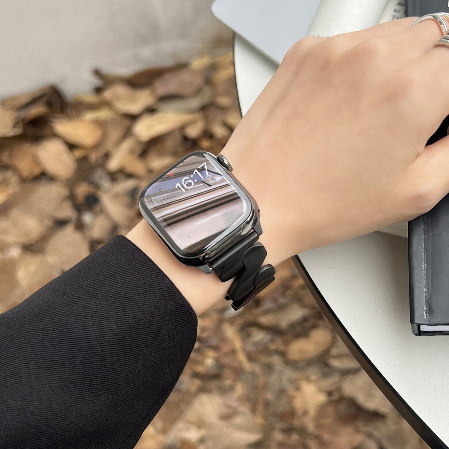 Drama Stainless Steel Apple Watch Strap