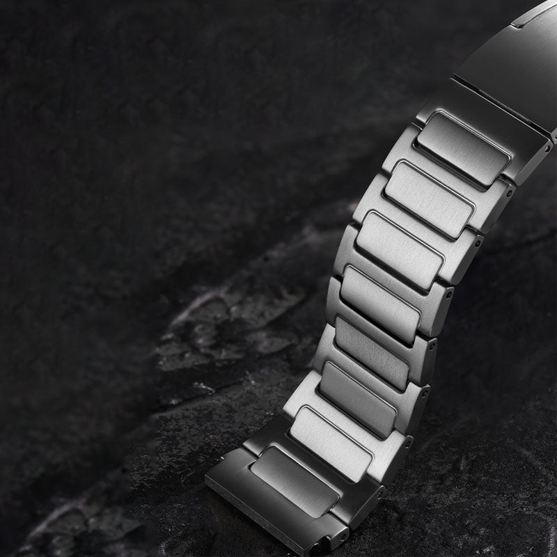 Titanium Edition - Apple Watch Band