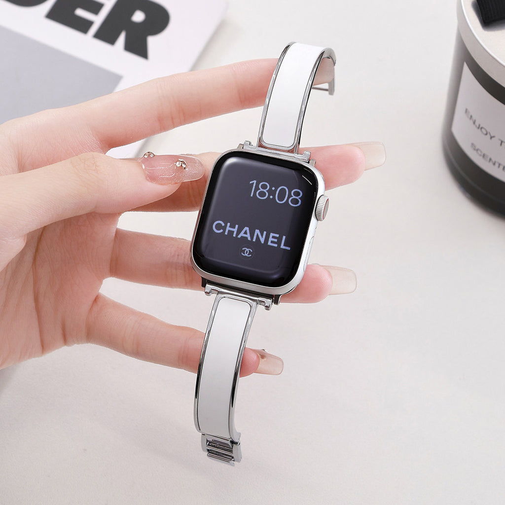 Crescent Metal Bracelet for Apple Watch