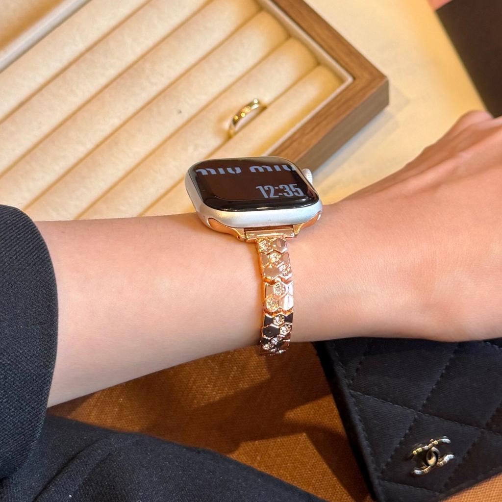 Honeycomb Pavé Crystal Link Bracelet