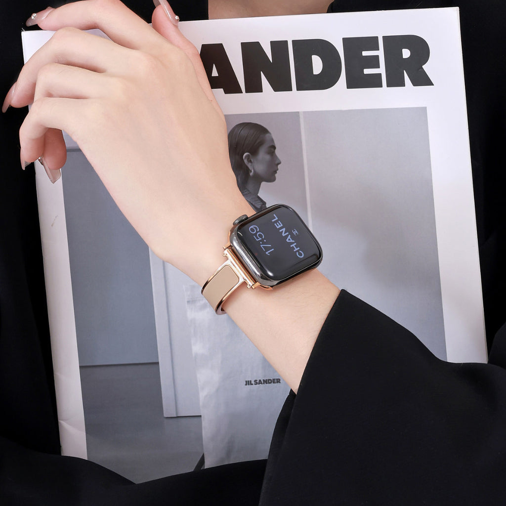 Crescent Metal Bracelet for Apple Watch