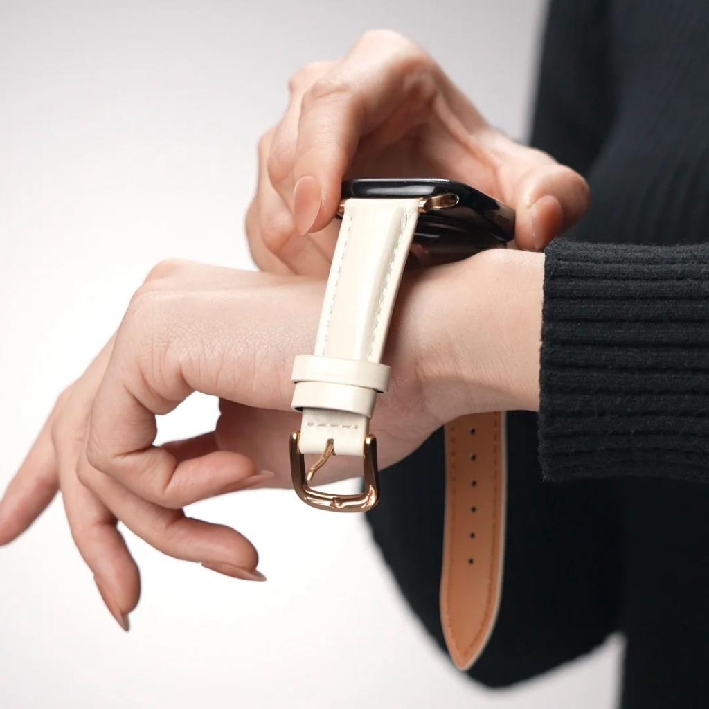 Retro Oil-Wax Leather Apple Watch Strap